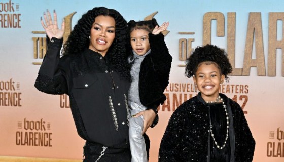 see-teyana-taylor’s-adorable-mommy-daughter-dance-moment-with-her-youngest-daughter-rue-rose