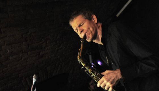 grammy-winning-saxophonist-david-sanborn-dies-at-78